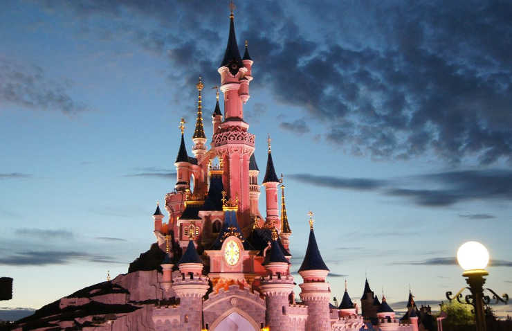 Paryż, Disneyland