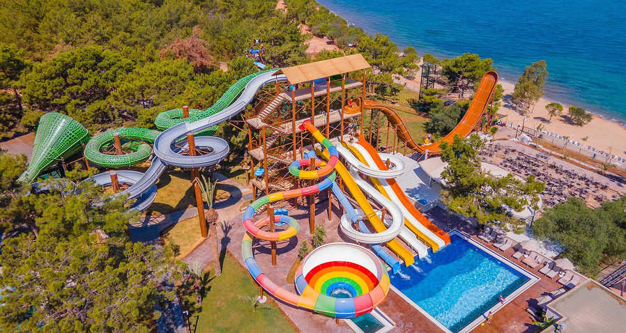 Long Beach Club Nature